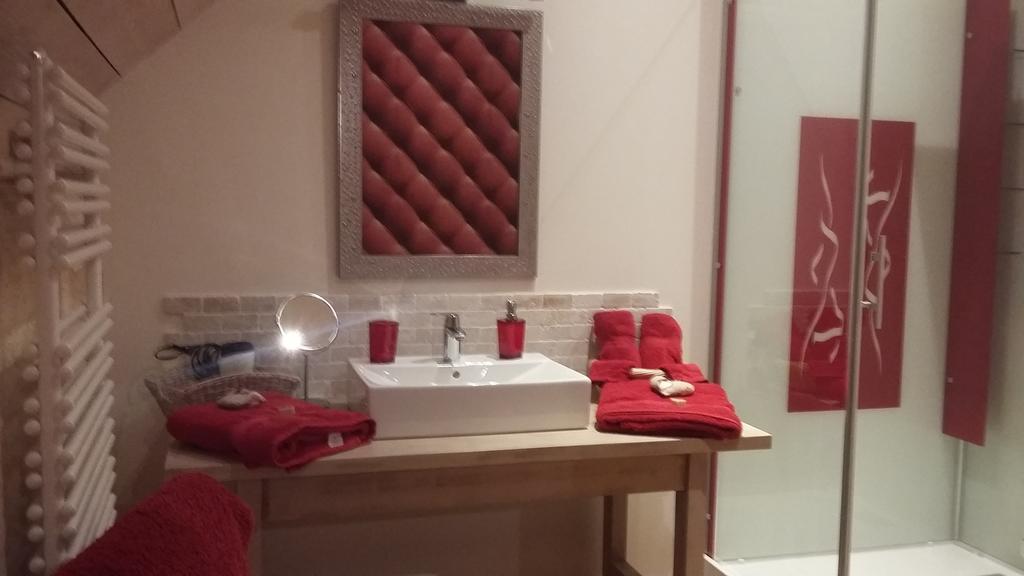 Bed and Breakfast Aux Greniers A Reves Plestan Экстерьер фото