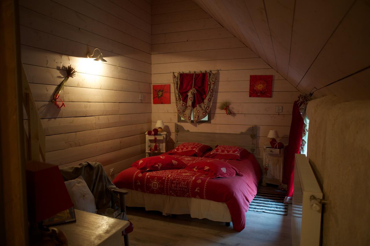 Bed and Breakfast Aux Greniers A Reves Plestan Экстерьер фото