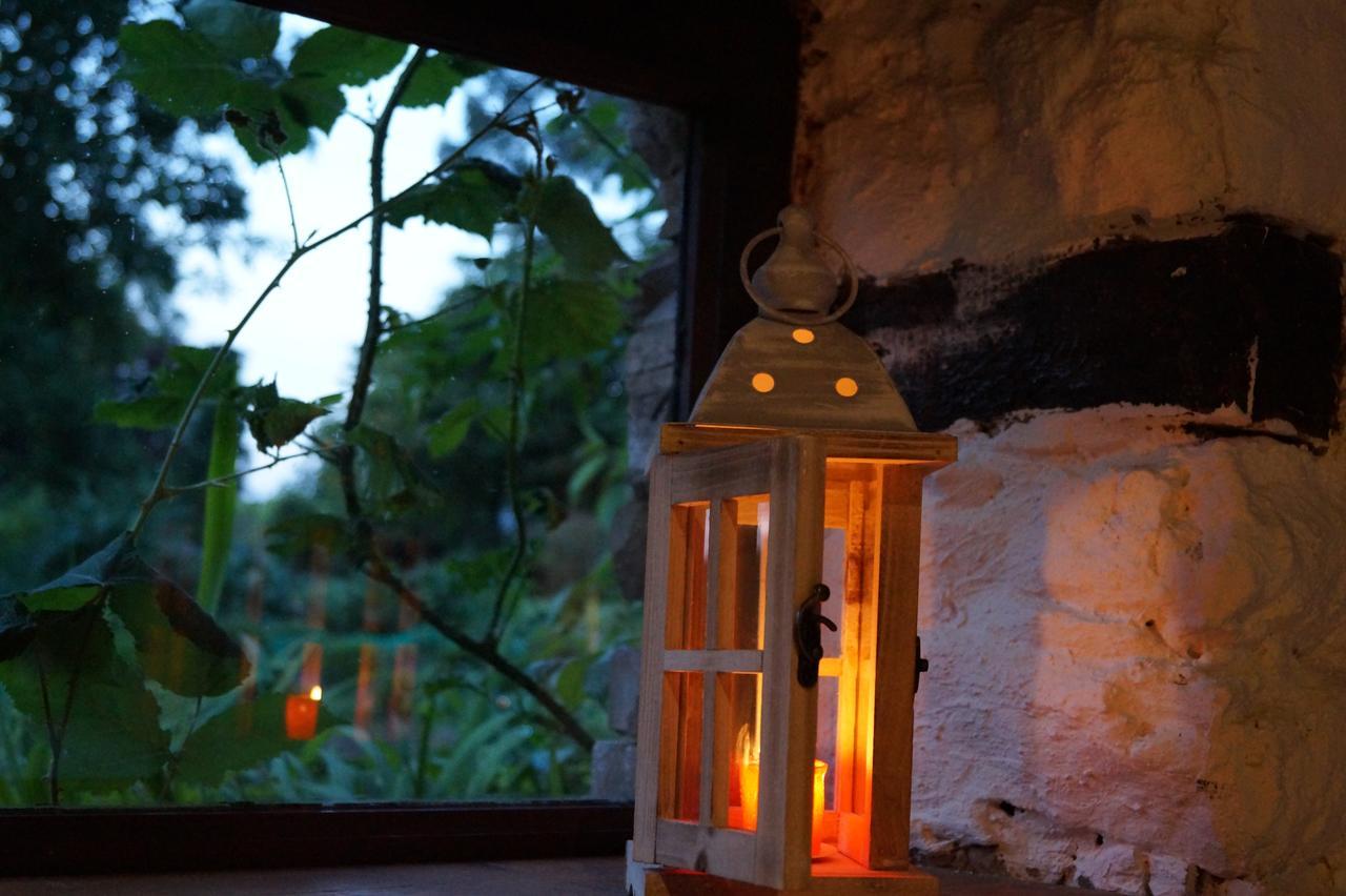 Bed and Breakfast Aux Greniers A Reves Plestan Экстерьер фото